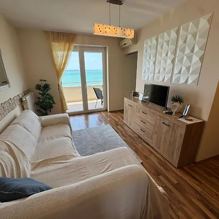 Apartmán Club218 *