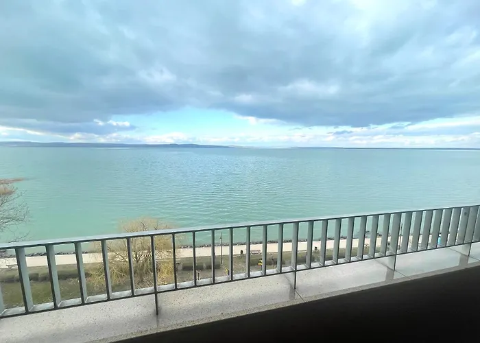 Club218 Apartman Siófok